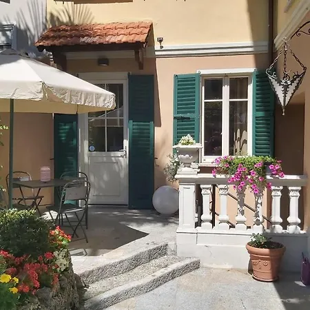 Apartahotel Casa Lari 4*