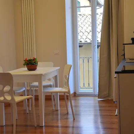 Casa Lari ستريزا