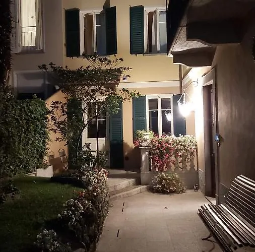 Casa Lari Lejlighedshotel Stresa