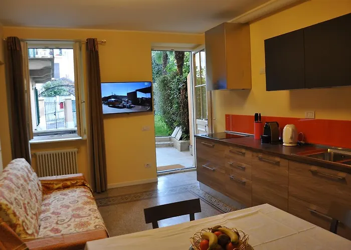 Casa Lari 4* Stresa