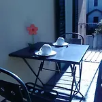 Casa Lari מלון דירות