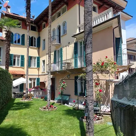 Lägenhetshotell Casa Lari Stresa