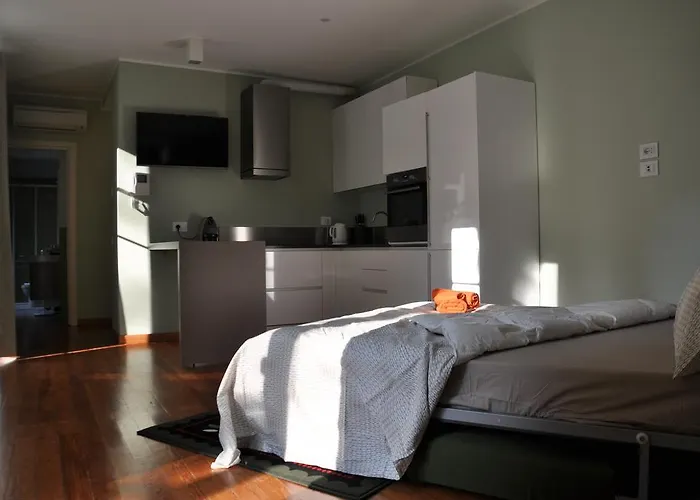 Aparthotel Casa Lari Stresa